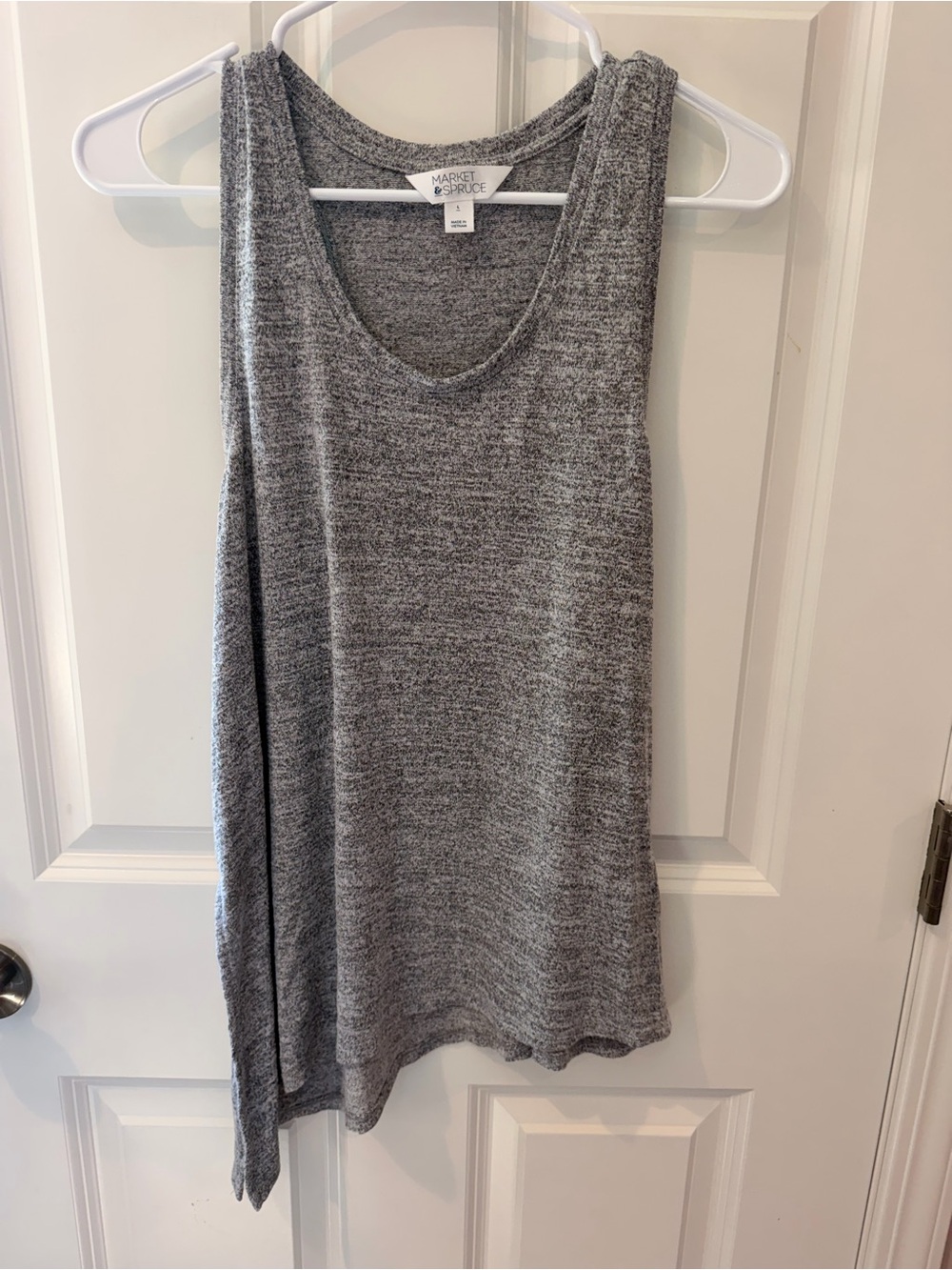 Market & Spruce Grey Tank Top Size Large